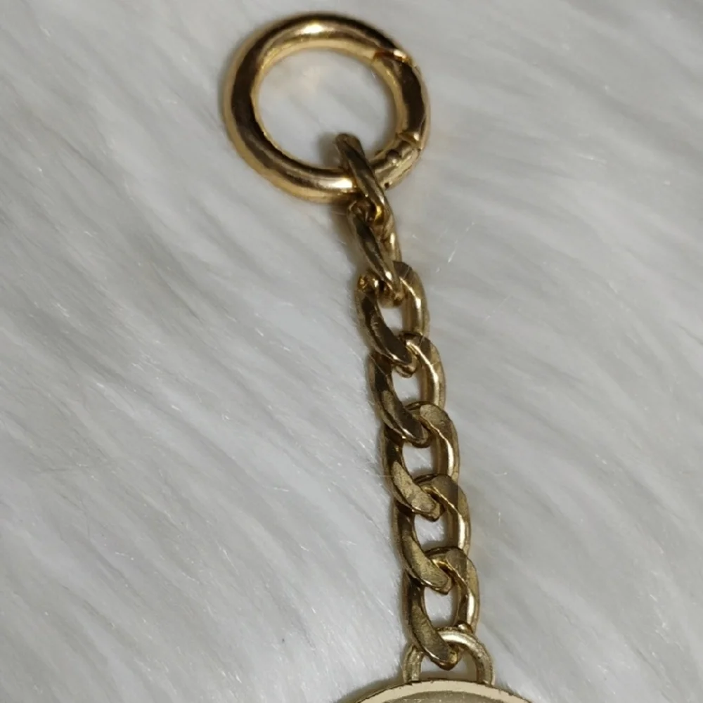 Michael Kors Gold Logo Key Holder & Bag Charm Vtg - Picture 3 of 7